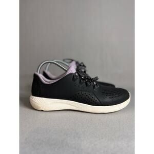 Crocs LiteRide Sneakers Women’s Size 10 Black with lilac detail. Polka dot laces